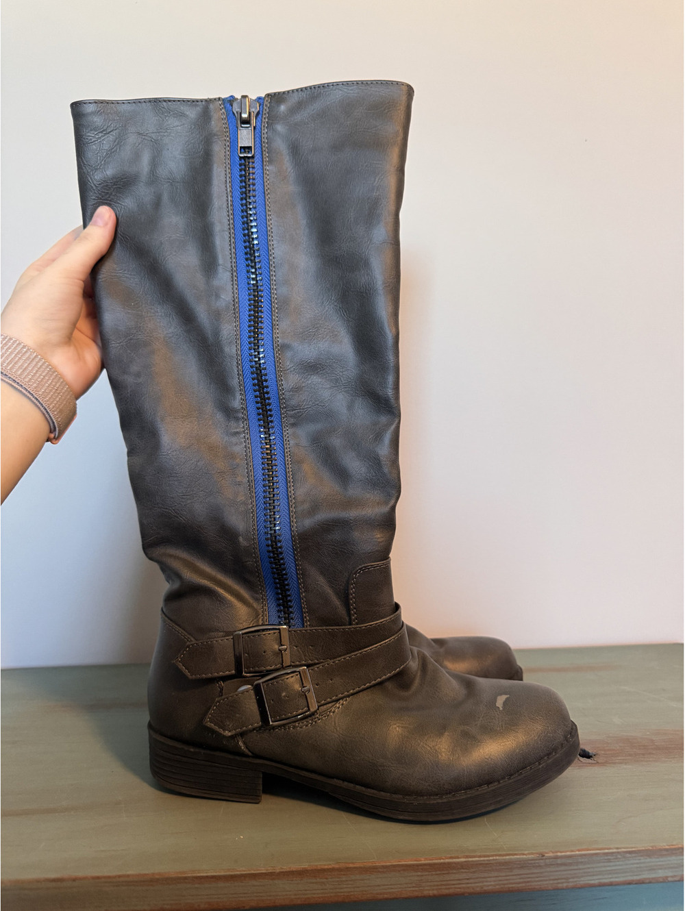 JC Grey Knee High Riding Boots Blue Zipper Accent Size 7 *READ DESC*